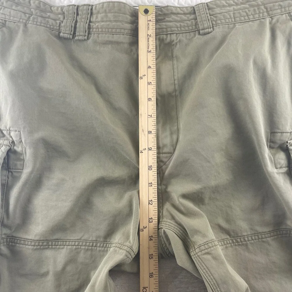 Polo Ralph Lauren Men's Cargo Shorts Olive Green Tall 44L Classic Fit - Picture 5 of 10